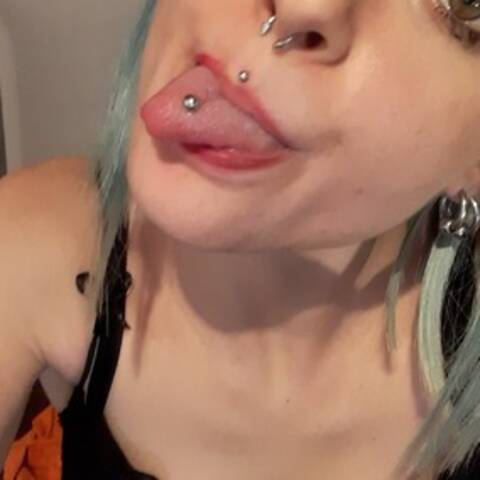 Piercinggggf